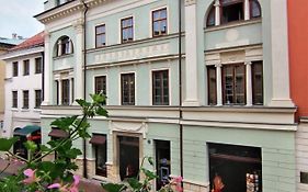 Residence 9